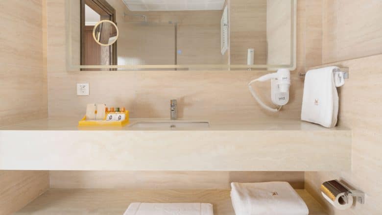 Suncity Room Bathroom