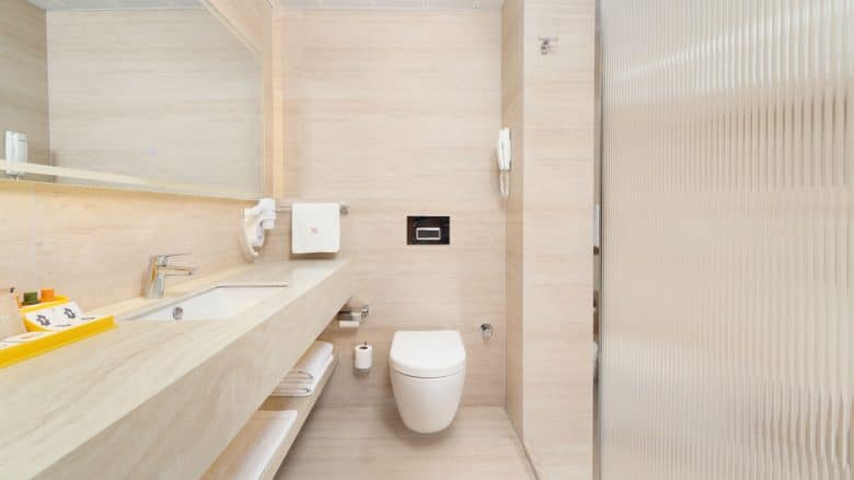 Suncity Room Bathroom